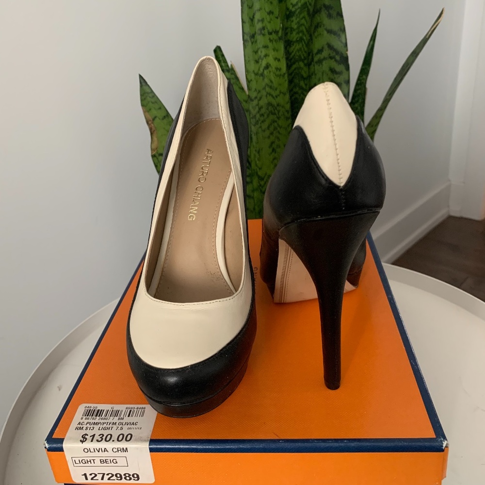 Stiletto Pump with Platform  - AT - Olivia